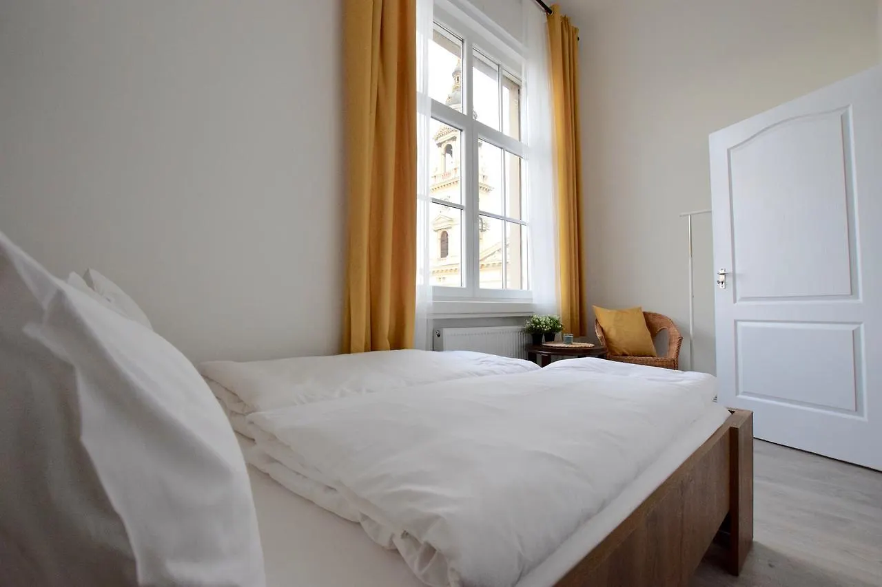 Standard Apartment By Hi5 - Bazilika Suite Budapest