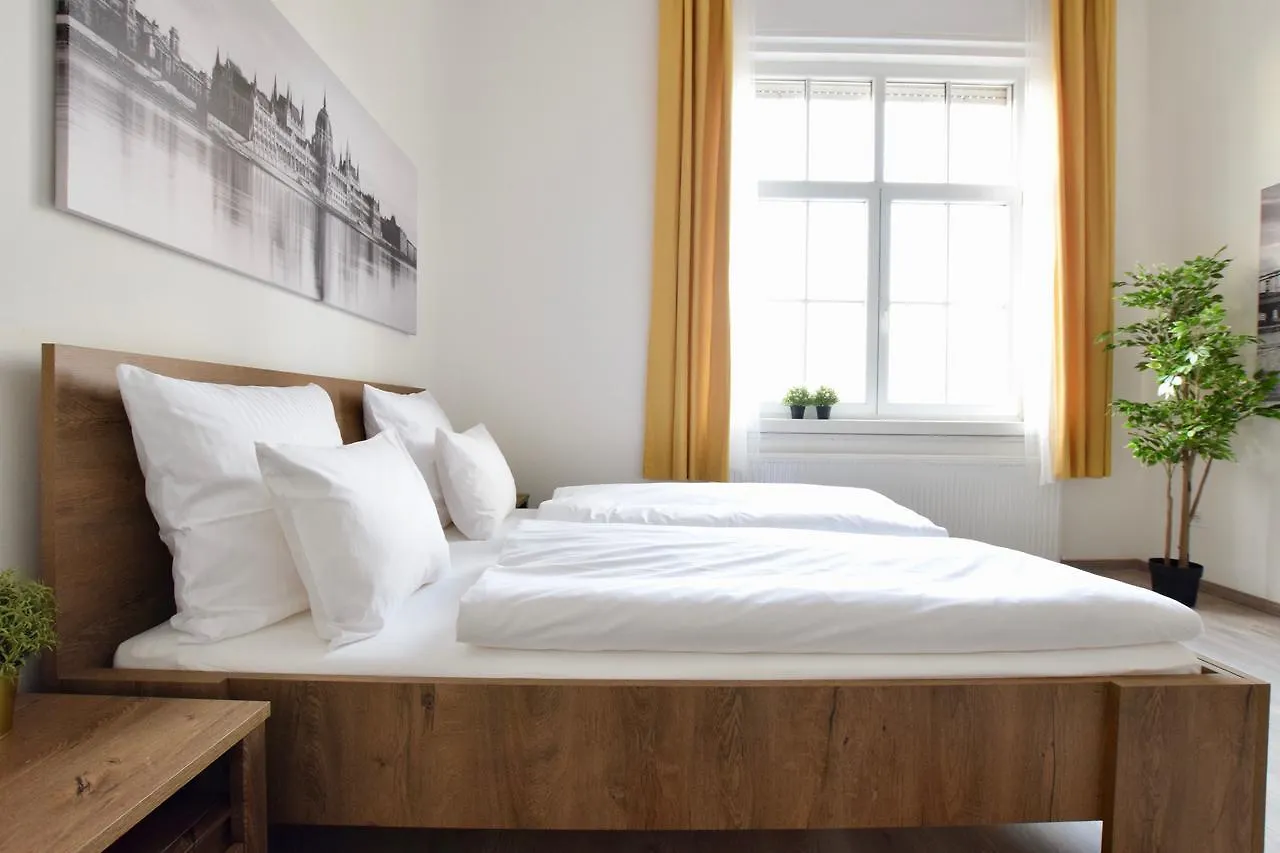 Standard Apartment By Hi5 - Bazilika Suite Budapest
