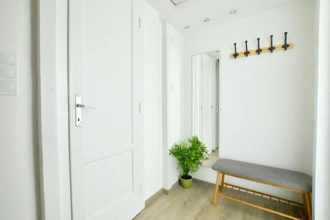 Standard Apartment By Hi5 - Bazilika Suite Budapeszt