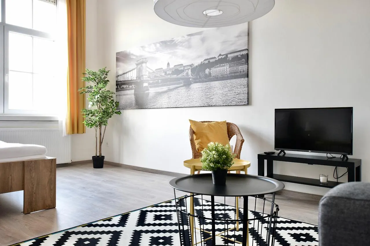 Standard Apartment By Hi5 - Bazilika Suite Budapeszt
